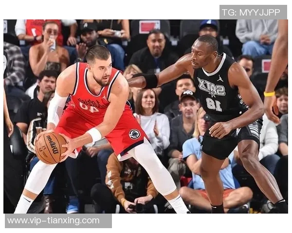 快船重塑阵容三步走：交易浓眉送走祖巴茨换回首轮选秀权