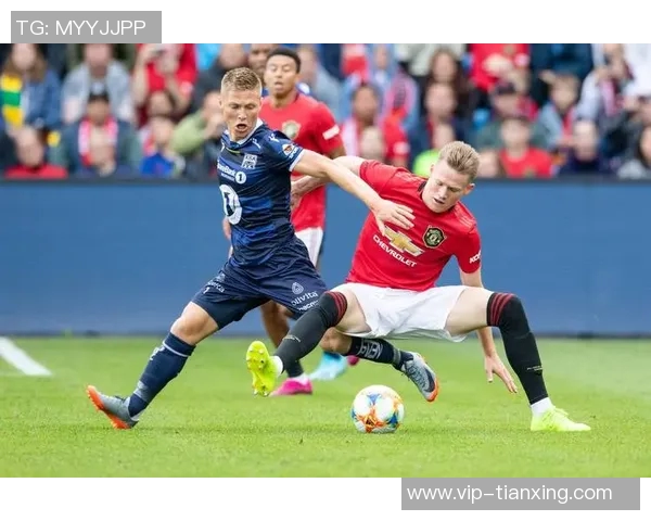 阿什拉夫首次单一自然年进球上双表现出色近5场首发贡献2球3助攻